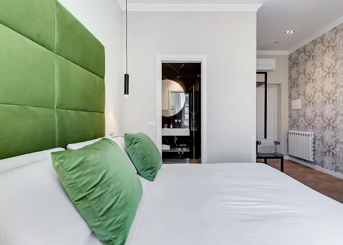 Gasthuis Dionigi 43 Private By Premium Collection 4*